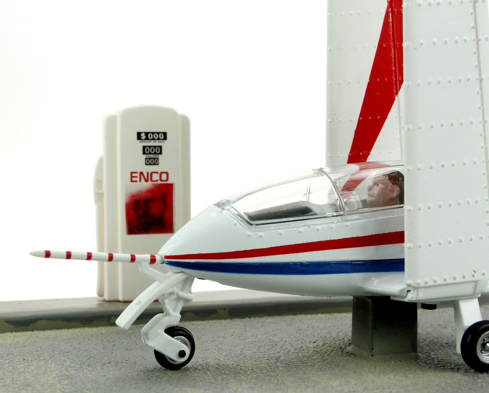 Acrostar (1970) James Bond 