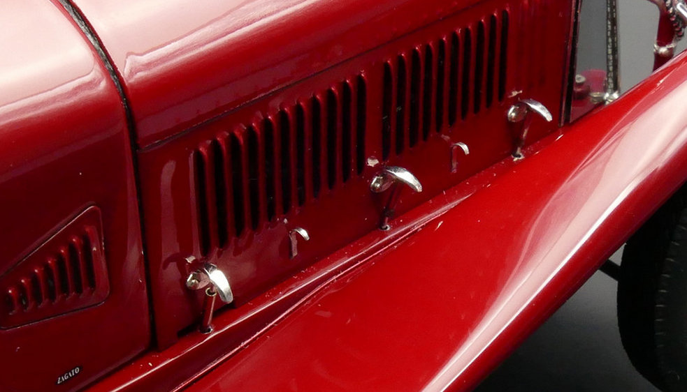 Alfa Romeo 6C 1750 GS (1930) CMC M138 1:18 