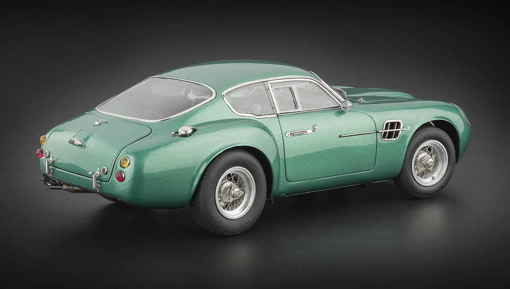 Aston Martin DB4 GT Zagato (1961) CMC M132 1/18 