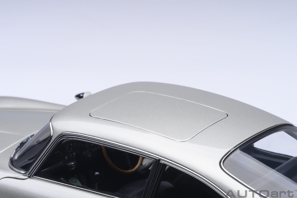 Aston Martin DB5 