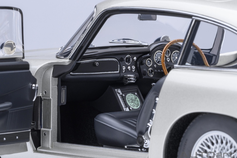 Aston Martin DB5 