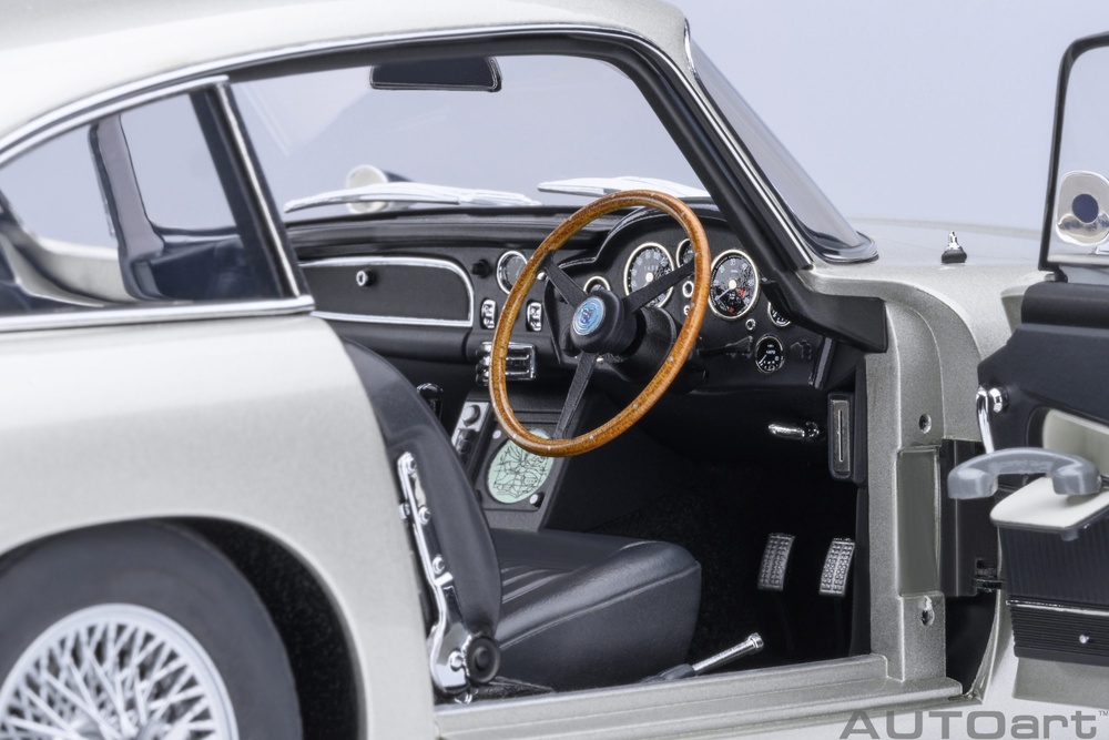 Aston Martin DB5 