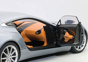 Aston Martin ONE-77 (2009) Autoart 70243 1:18 