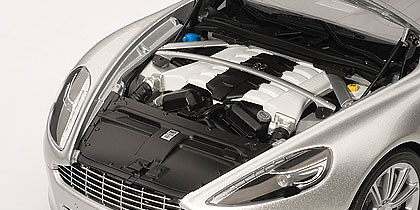 Aston Martin Rapide (2010) Autoart 70217 1/18 