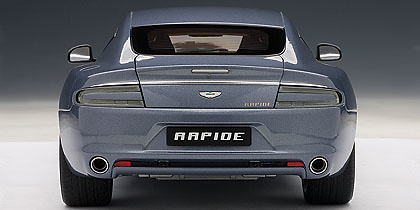Aston Martin Rapide (2010) Autoart 70218 1/18 
