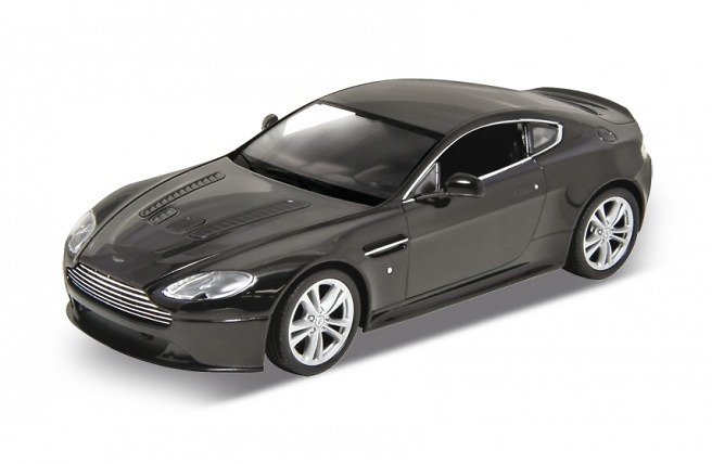 Aston Martin V12 Vantage (2010) Welly 24017 1:24 
