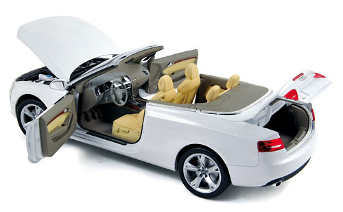Audi A5 Cabriolet (2009) Norev 188351 1/18 