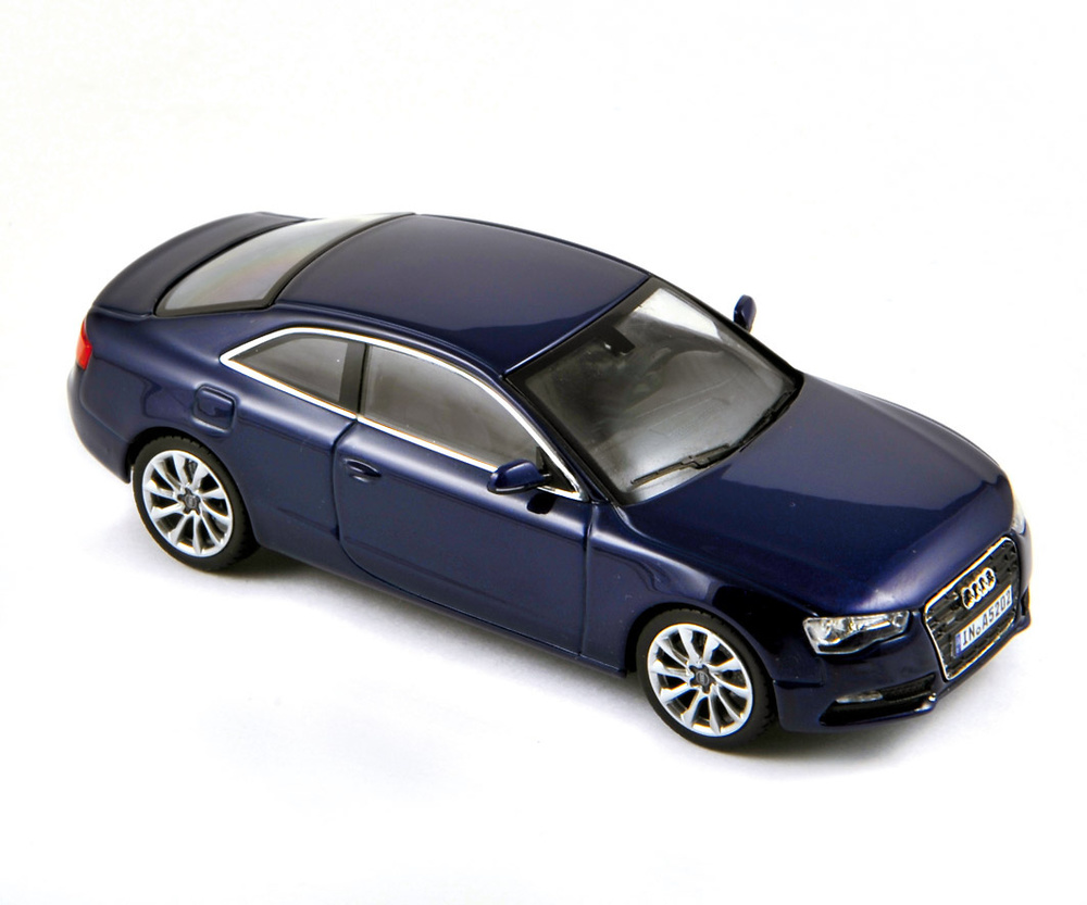 Audi A5 Coupé (2012) Norev 830105 1:43 