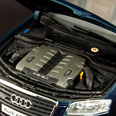 Audi A8 W12 (2003) Kyosho 092112 1/18 