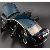 Audi A8 W12 (2003) Kyosho 092112 1/18 