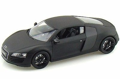 Audi R8 (2006) Welly 1:24 Negro Mate 