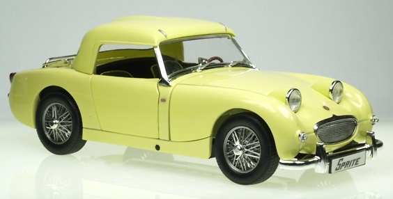 Austin Healey Sprite Hardtop (1959) Revell 1/18 