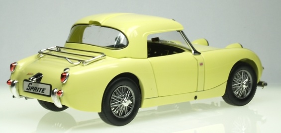 Austin Healey Sprite Hardtop (1959) Revell 1/18 
