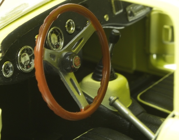 Austin Healey Sprite Hardtop (1959) Revell 1/18 