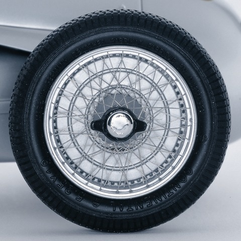 Auto Union Tipo D (1938) CMC M027 1/18 