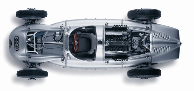 Auto Union Tipo D (1938) CMC M027 1/18 