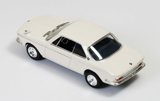 BMW 2000 CS (1966) Ixo CLC257 1:43 