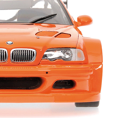 BMW M3 GTR -E46- (2001) Minichamps 100012106 1/18 