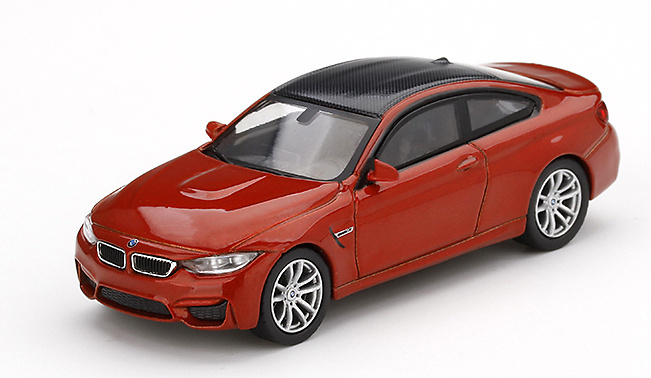 BMW M4 (F82) TSM Model MGT00121-L 1/64 