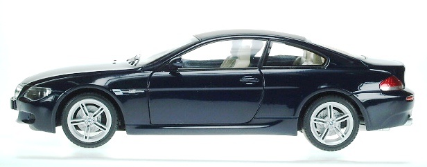 BMW M6 Coupé -E63- (2005) Revell 1/18 