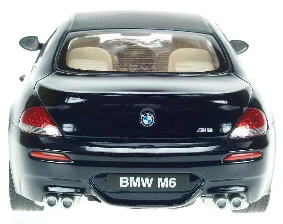 BMW M6 Coupé -E63- (2005) Revell 1/18 