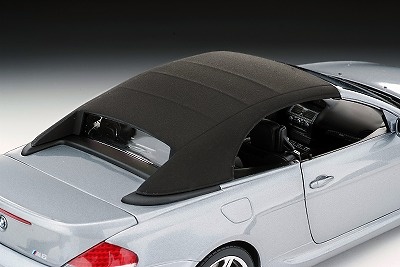 BMW M6 Roadster -E64- (2006) Kyosho 08704S 1/18 