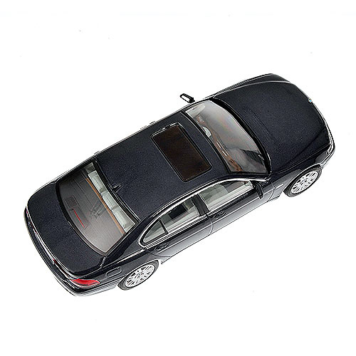 BMW Serie 7 -E65- (2001) Minichamps 431020206 1/43 