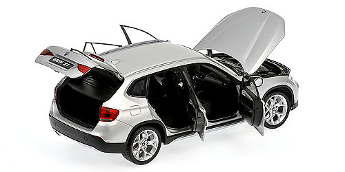 BMW X1 -E84- (2009) Kyosho 08791S 1/18 