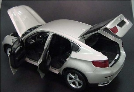 BMW X6 XDrive 501 -E70- Kyosho 08761 1/18 