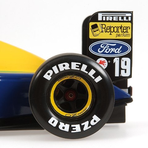 Benetton B191 nº 19 Roberto Moreno (1991) Minichamps 100910019 1/18 