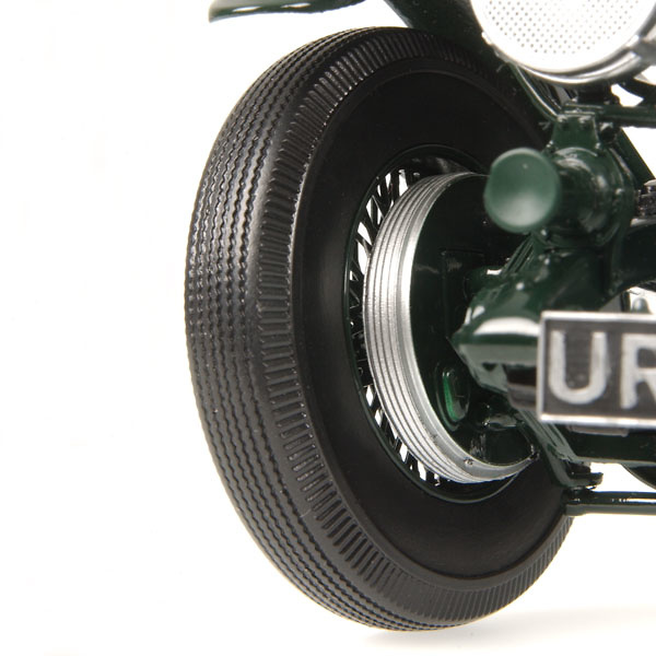 Bentley 4 1/2 Le Mans (1930) Blower Minichamps 1/18 