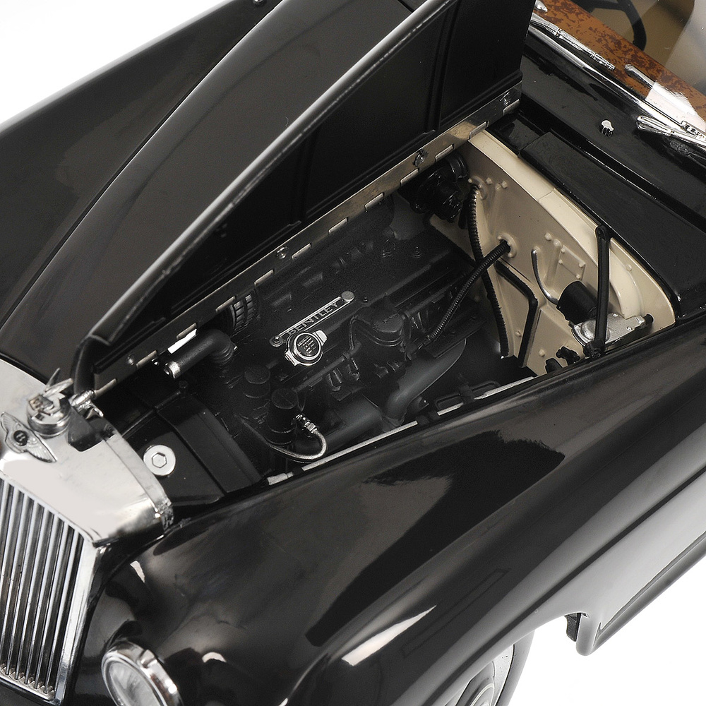 Bentley R-Type Continental (1954) Minichamps 1/18 