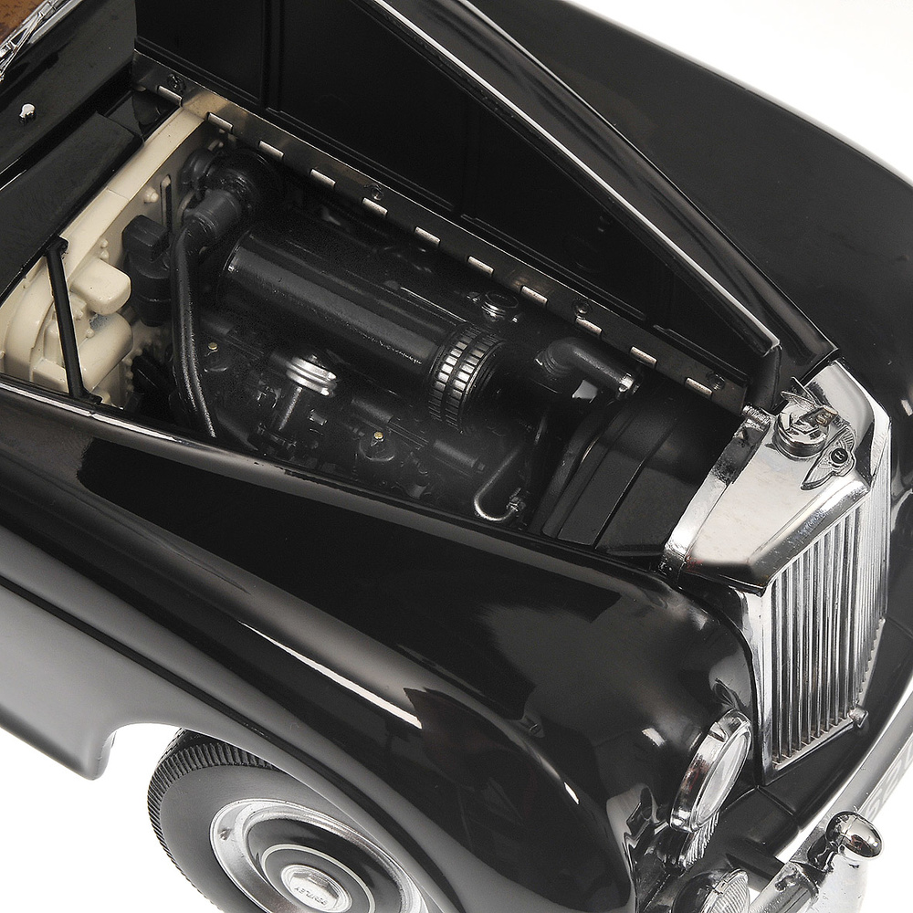 Bentley R-Type Continental (1954) Minichamps 1/18 