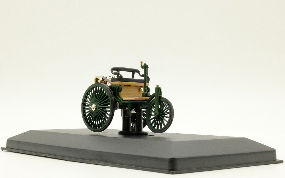 Benz Triciclo Patent Motorwagen (1886) Altaya 1/43 