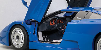 Bugatti EB110 GT(1991) Autoart 70976 1:18 