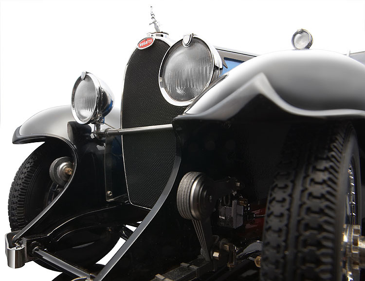 Bugatti Tipo 41 Royale Coupe de Ville (1930) BAUER 1/18 