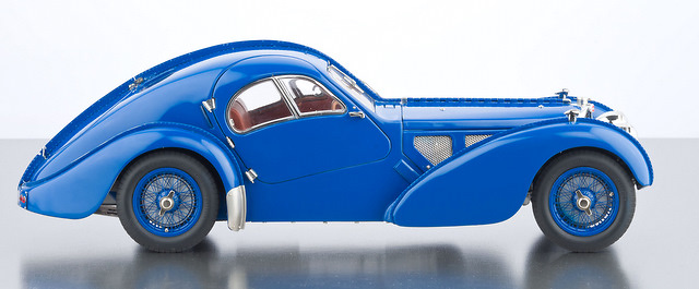 Bugatti Tipo 57 SC Atlantic (1938) CMC M083 1/18 Bugatti Tipo 57 SC Atlantic (1938) CMC 1:18