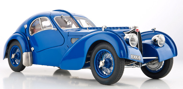 Bugatti Tipo 57 SC Atlantic (1938) CMC M083 1/18 Bugatti Tipo 57 SC Atlantic (1938) CMC 1:18