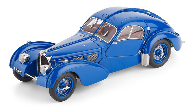 Bugatti Tipo 57 SC Atlantic (1938) CMC M083 1/18 Bugatti Tipo 57 SC Atlantic (1938) CMC 1:18