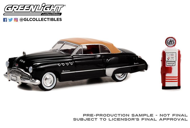 Buick Roadmaster Convertible con surtidor (1949) Greenlight 97140A 1/64 