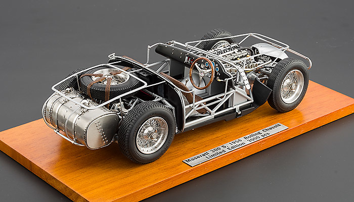 Chasis Maserati 300S (1956) CMC M-109 1:18 