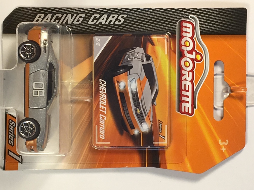Chevrolet Camaro nº 06 (2010) Majorette 2084009 1/64 