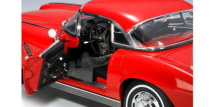 Chevrolet Corvette (1962) Autoart 1/18 