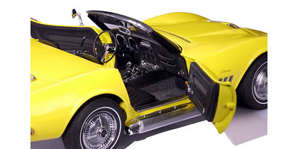 Autoart 76161 Chevrolet Corvette (1969) Autoart 1:18 color amarillo