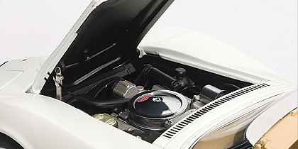 Autoart 71171 Chevrolet Corvette (1970) Autoart 1/18 Color Blanco