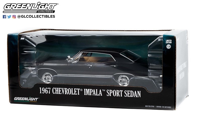 Chevrolet Impala Sport Sedán (1967) Greenlight 84035 1/24 