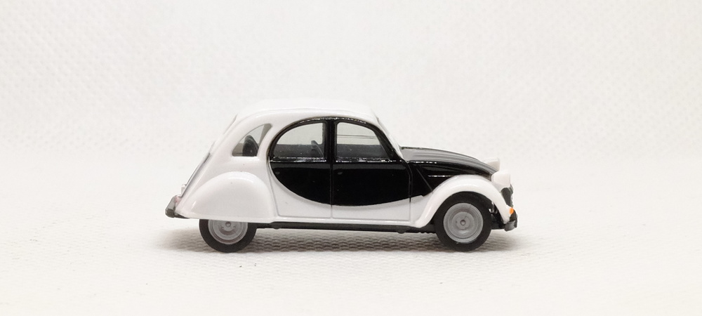 Citroën 2CV (1980) Herpa 1/87 