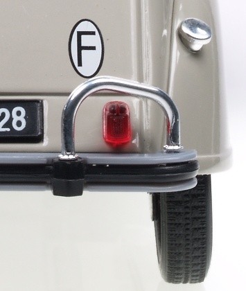 Citroen 2CV (1966) Solido 20029701 1/18 