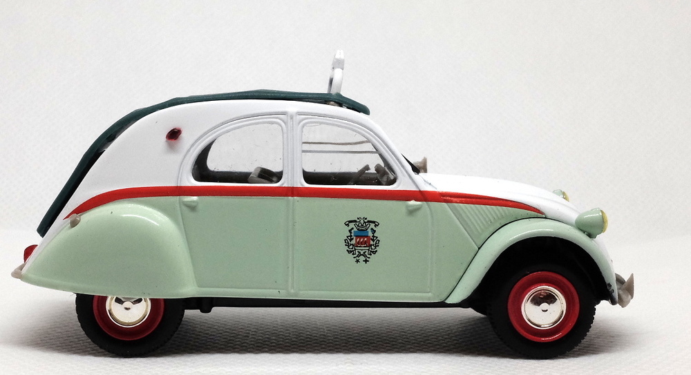 Citroen 2CV AZL Taxi de París (1957) Norev-Hachette 409521M 1/43 