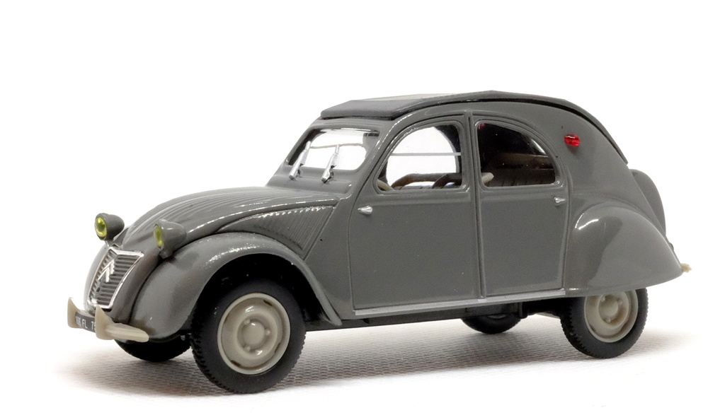 Citroen 2CV maletero abombado (1956) Norev-Hachette 001 1/43 